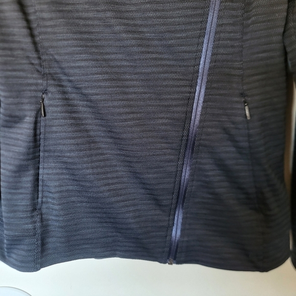 EUC Athleta Jacquard Intention Asymmetrical Zip Jacket navy Small - Picture 5 of 13